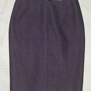 Tahari Pencil skirt